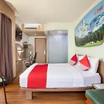 Business Hotel